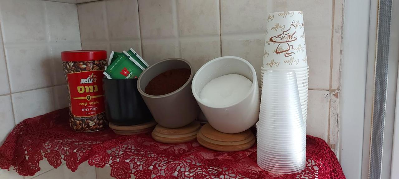 אירוח על הים Apartment Хайфа Екстериор снимка