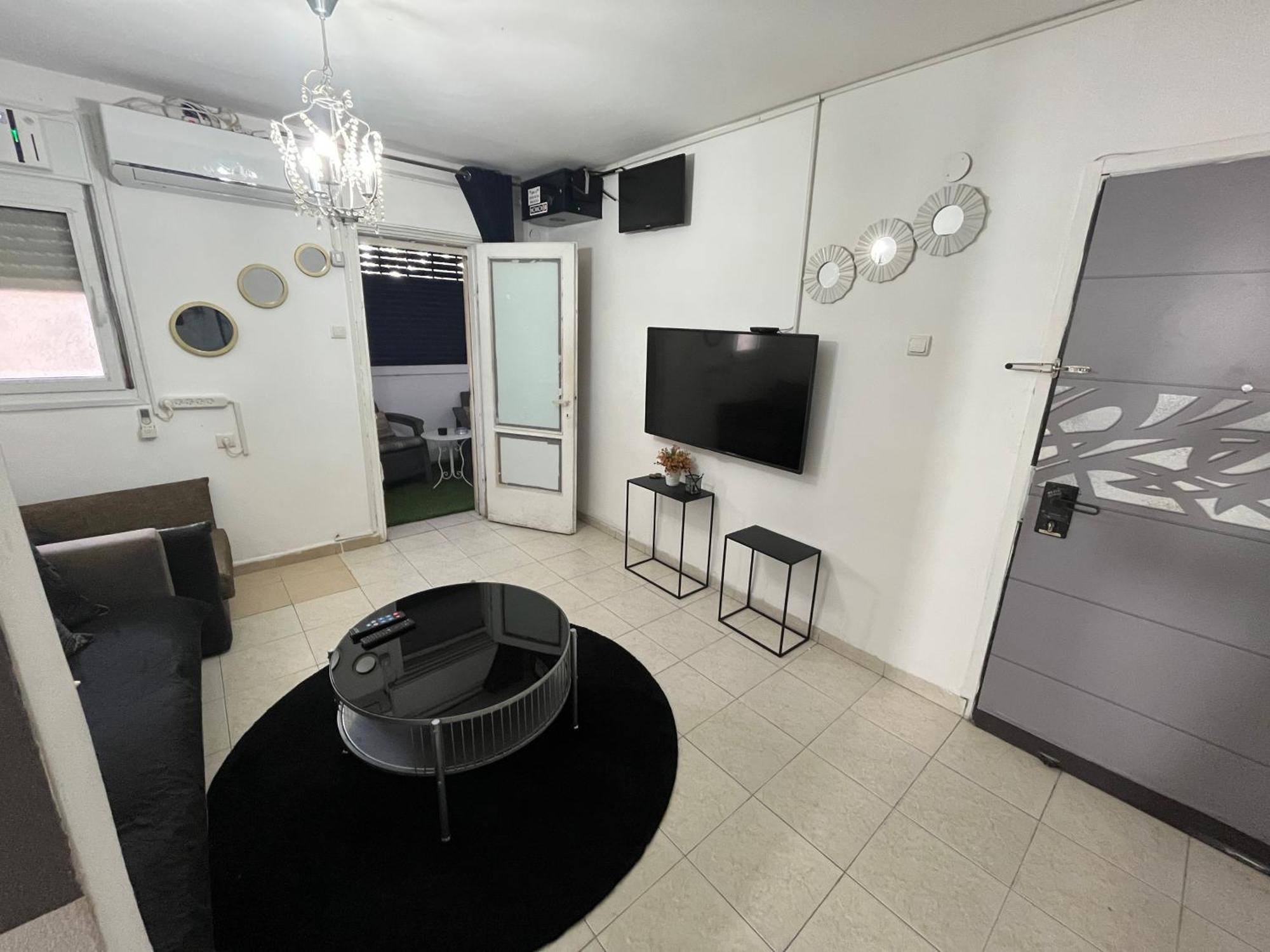 אירוח על הים Apartment Хайфа Екстериор снимка